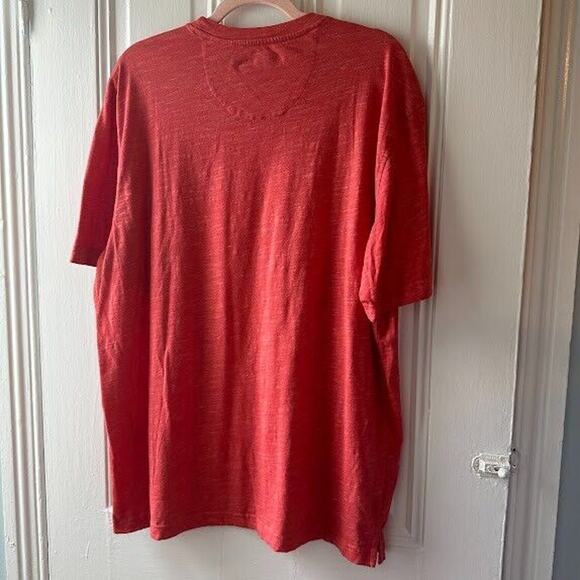 Greg Norman T Shirt Mens XL Red Shark Logo Casual Short Sleeve Crew Neck Top - Picture 5 of 7
